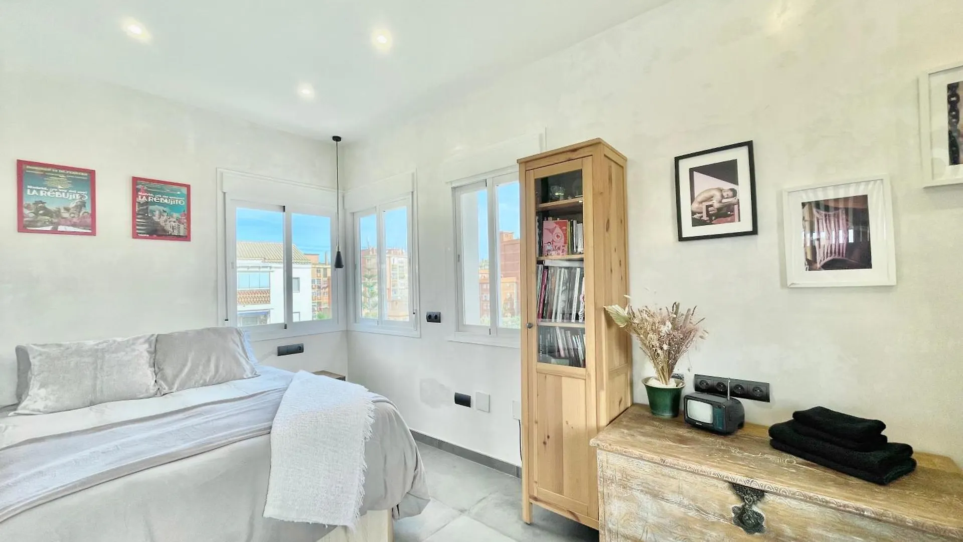 Lafrenchtouch - Moderno Y Centrico En Torremolinos Daire